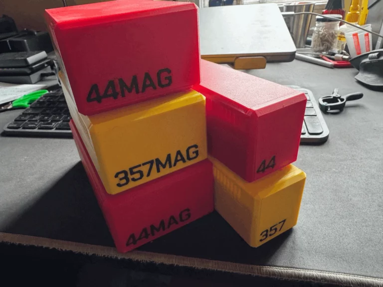 B-Box .357 Magnum et .44 Magnum jaunes et rouges